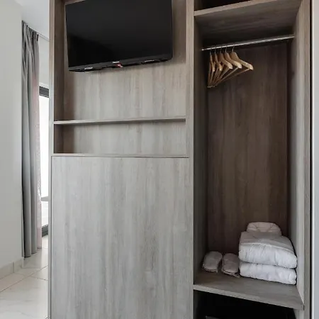 Apart-hotel Sani Gulf 1 *
